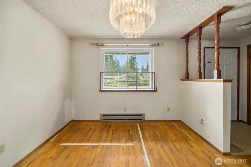 Property photo for 108 Haman Lane W, Lakewood photo 8