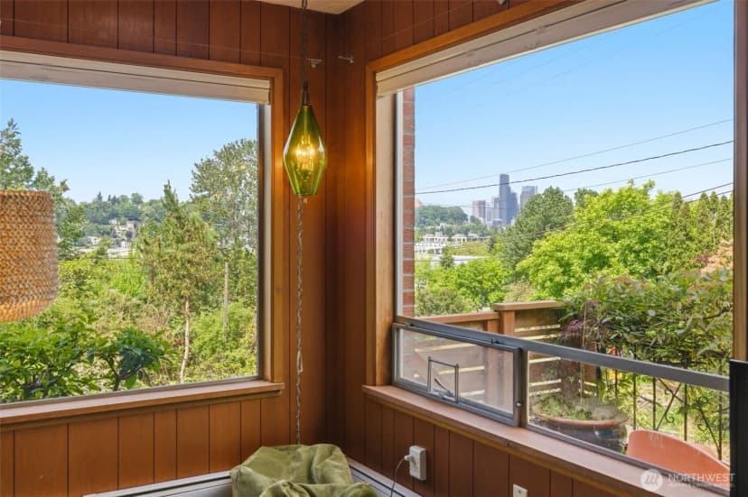 Property photo for 2803 S Walker Street, Seattle photo 8