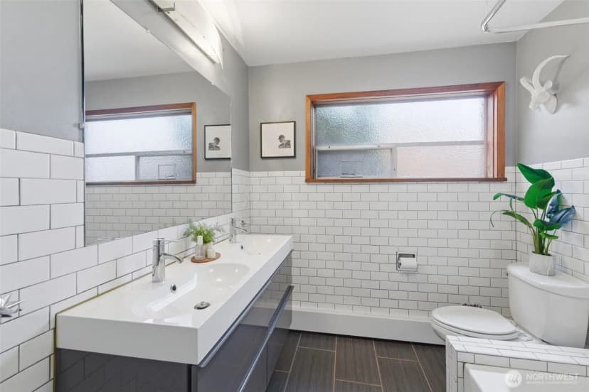 Property photo for 2803 S Walker Street, Seattle photo 14