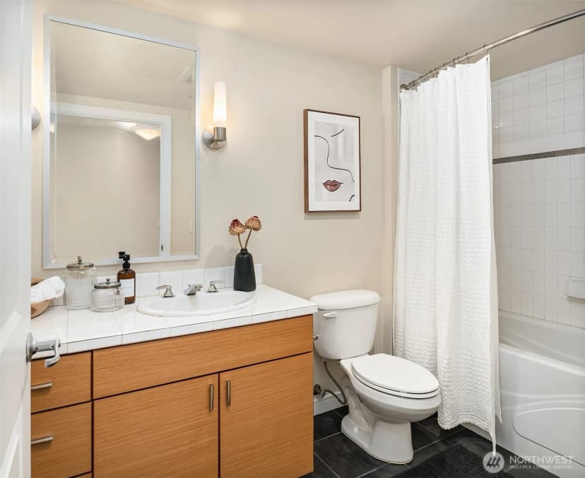 Property photo for 819 Virginia Street #2704, Seattle photo 16