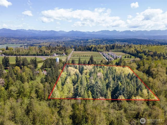 Property photo for 67 Xx 258th Avenue Ne, Redmond photo 3