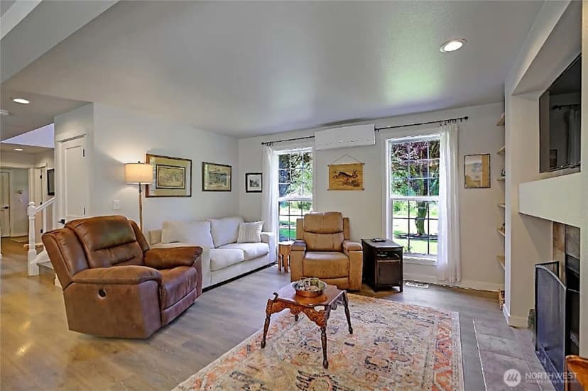 Property photo for 4433 Village Road, Stanwood photo 13