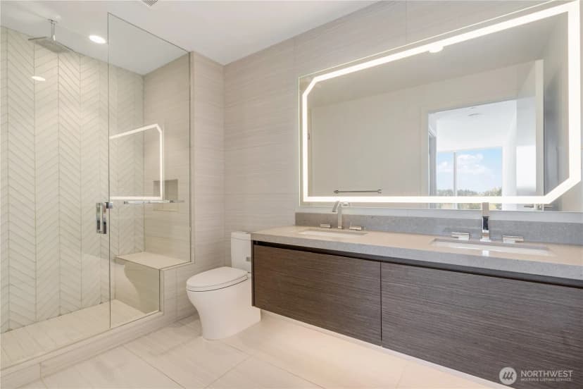 Property photo for 188 Bellevue Way Ne #805, Bellevue photo 22