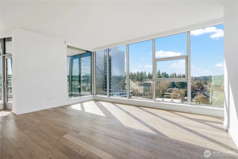 Property photo for 188 Bellevue Way Ne #805, Bellevue photo 12
