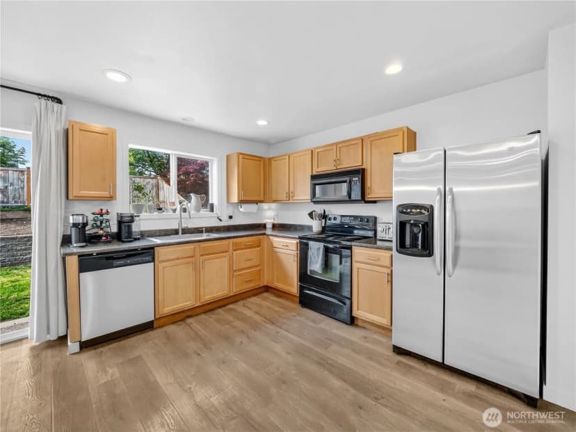 Property photo for 19610 100th Street E, Bonney Lake photo 14