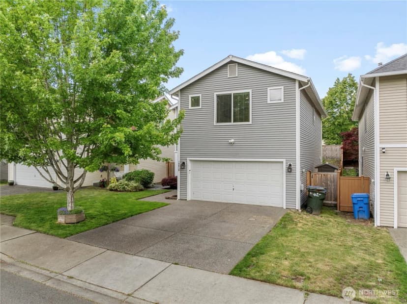 Property photo for 19610 100th Street E, Bonney Lake photo 2