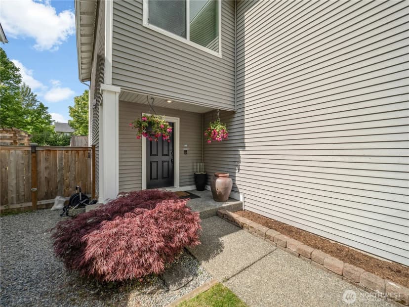Property photo for 19610 100th Street E, Bonney Lake photo 4