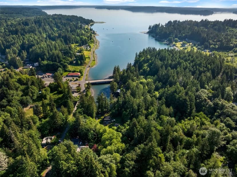 Property photo for 17310 Herron Road Nw, Lakebay photo 40