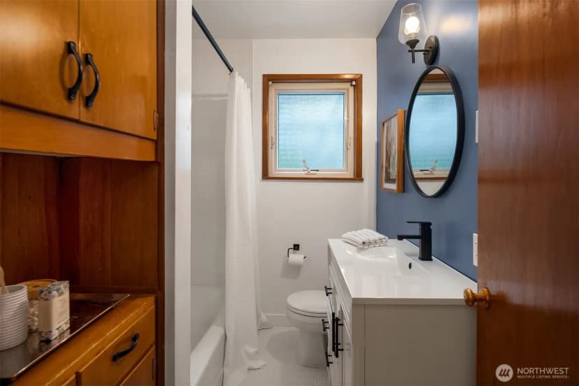 Property photo for 14655 22nd Avenue Sw, Burien photo 19