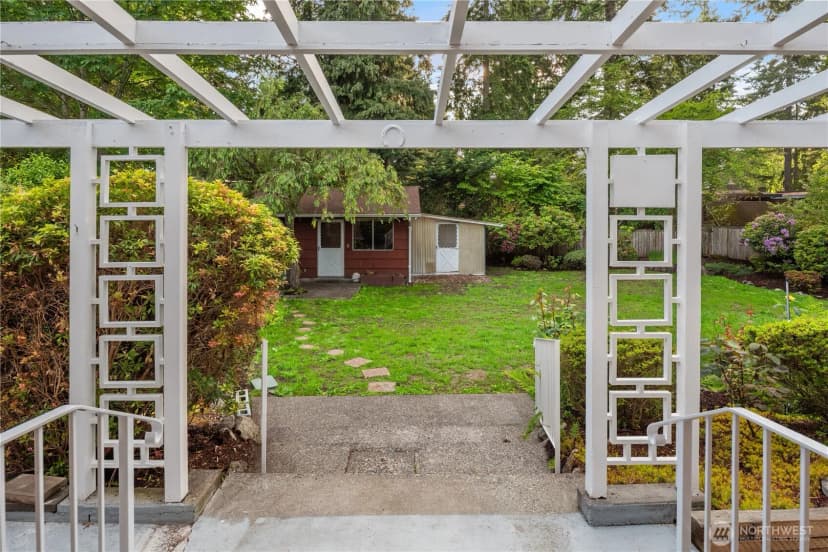 Property photo for 14655 22nd Avenue Sw, Burien photo 27