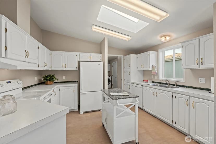 Property photo for 23825 15th Avenue Se #108, Bothell photo 11