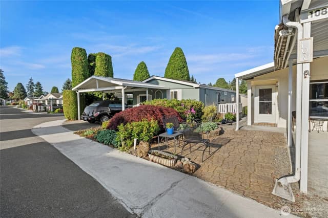 Property photo for 23825 15th Avenue Se #108, Bothell photo 4