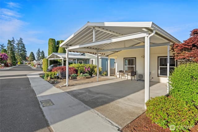 Property photo for 23825 15th Avenue Se #108, Bothell photo 3