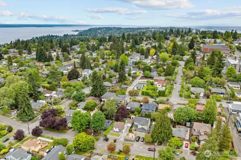 Property photo for 3536 Sw Monroe Street, Seattle photo 29