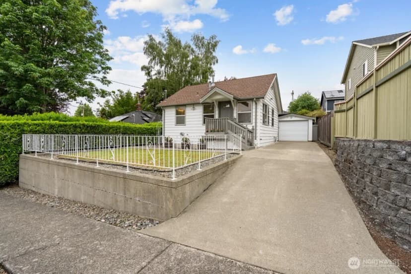 Property photo for 3536 Sw Monroe Street, Seattle photo 22