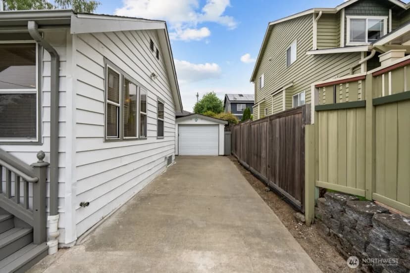 Property photo for 3536 Sw Monroe Street, Seattle photo 21