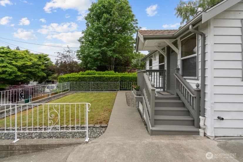 Property photo for 3536 Sw Monroe Street, Seattle photo 20