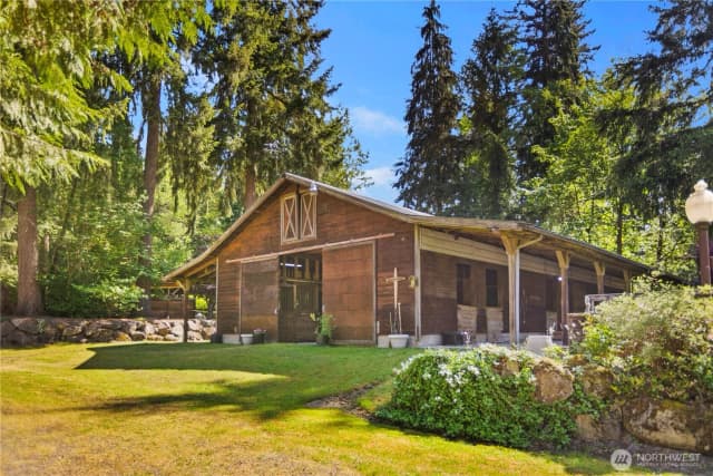 Property photo for 31006 Ne 161st Street, Duvall