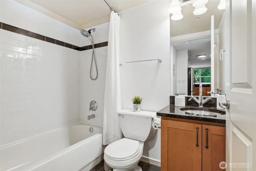 Property photo for 118 107th Avenue Ne ##b115, Bellevue photo 16
