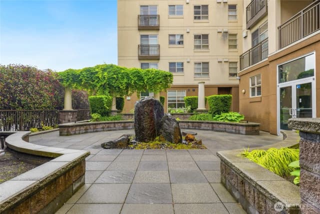 Property photo for 118 107th Avenue Ne ##b115, Bellevue