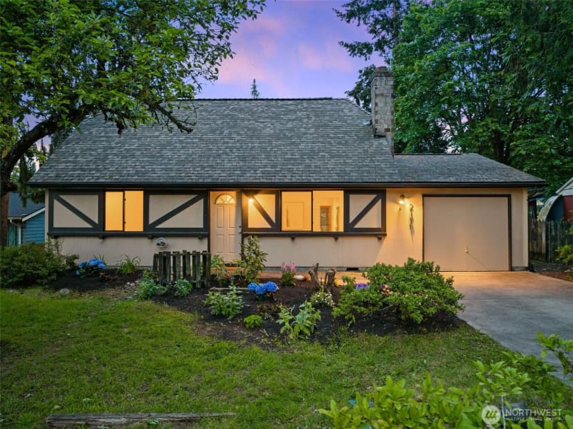 Property photo for 21701 53rd Avenue W, Mountlake Terrace