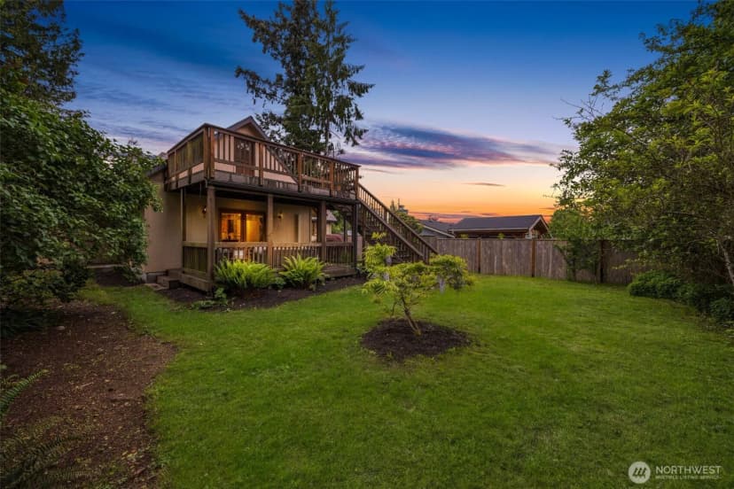 Property photo for 21701 53rd Avenue W, Mountlake Terrace photo 3