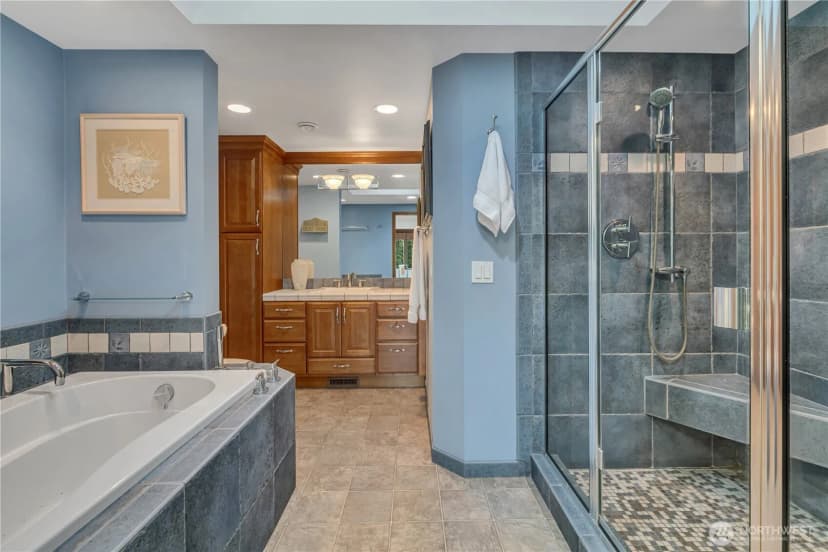 Property photo for 25506 142nd Avenue Se, Kent photo 17
