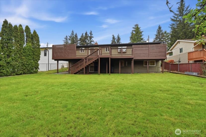 Property photo for 6110 N 186th Street Sw, Lynnwood photo 8