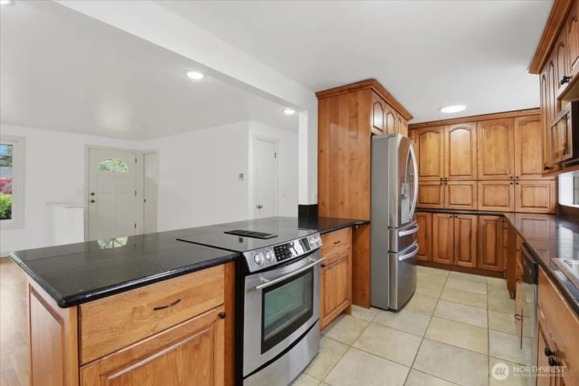 Property photo for 6110 N 186th Street Sw, Lynnwood photo 13
