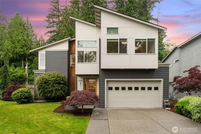 Property photo for 22326 2nd Place Se, Bothell photo 2