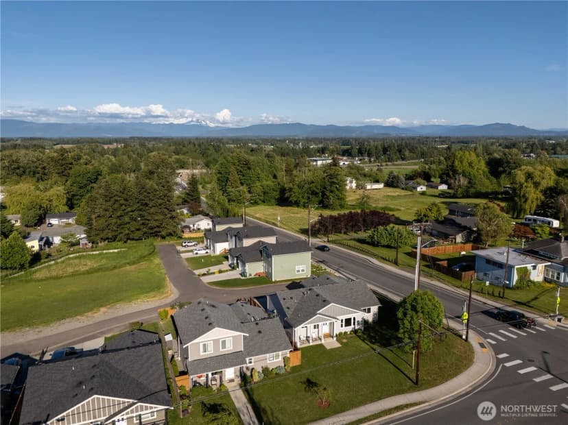 Property photo for 2086 Thornton St, Ferndale photo 28