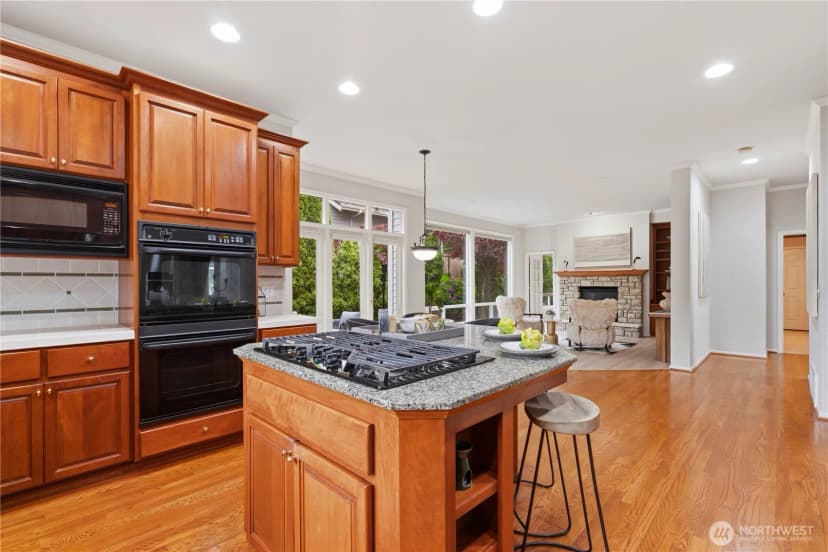 Property photo for 804 197th Ave Se, Sammamish photo 12