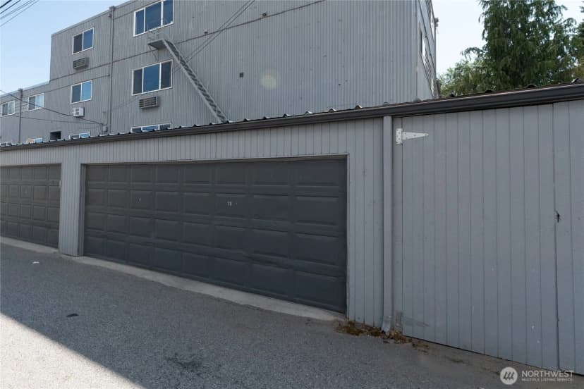 Property photo for 201 Pennsylvania Avenue #15, Wenatchee photo 25