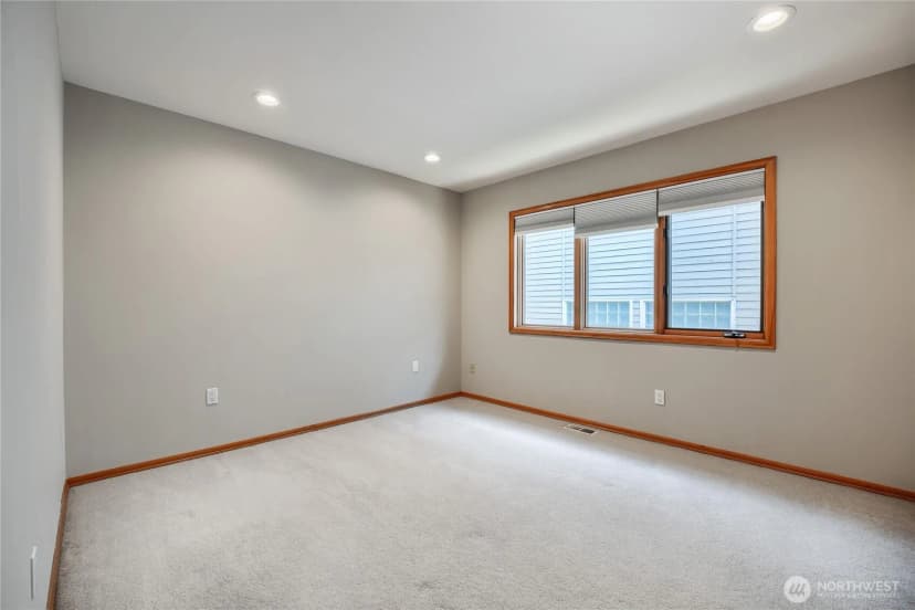 Property photo for 15810 Se 45th Place, Bellevue photo 23