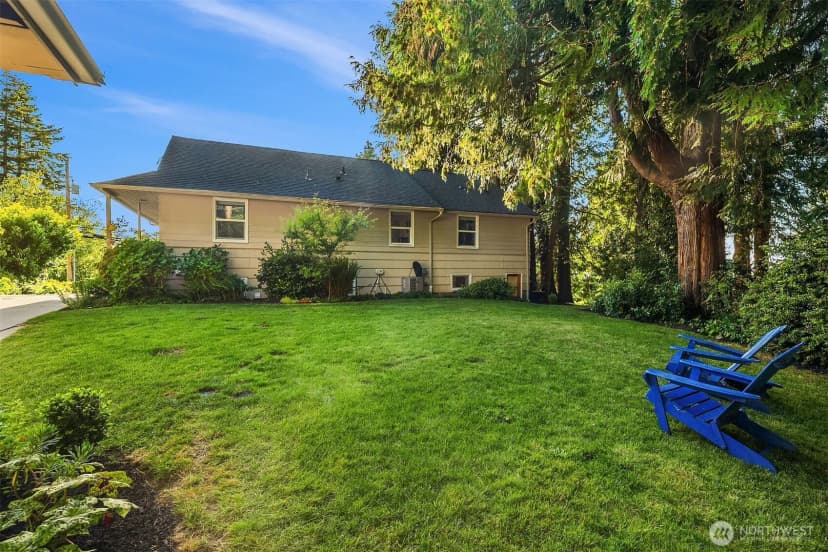 Property photo for 9326 California Avenue Sw, Seattle photo 36