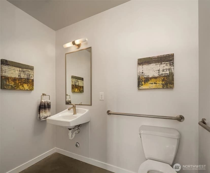 Property photo for 3298 Ne 65th Street #103, Seattle photo 7