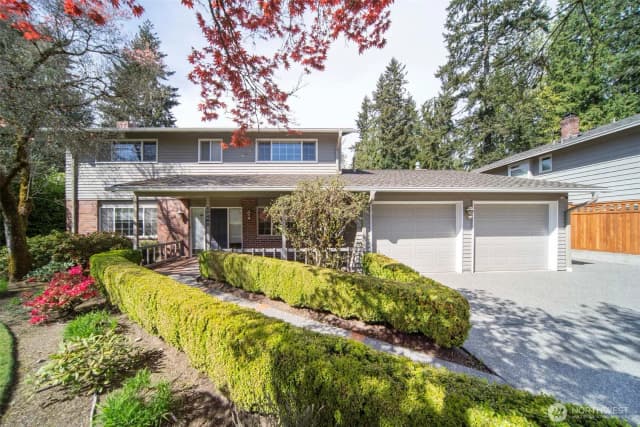 Property photo for 17452 Ne 12th Street, Bellevue