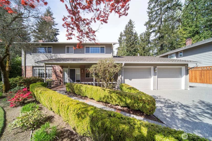 Property photo for 17452 Ne 12th Street, Bellevue