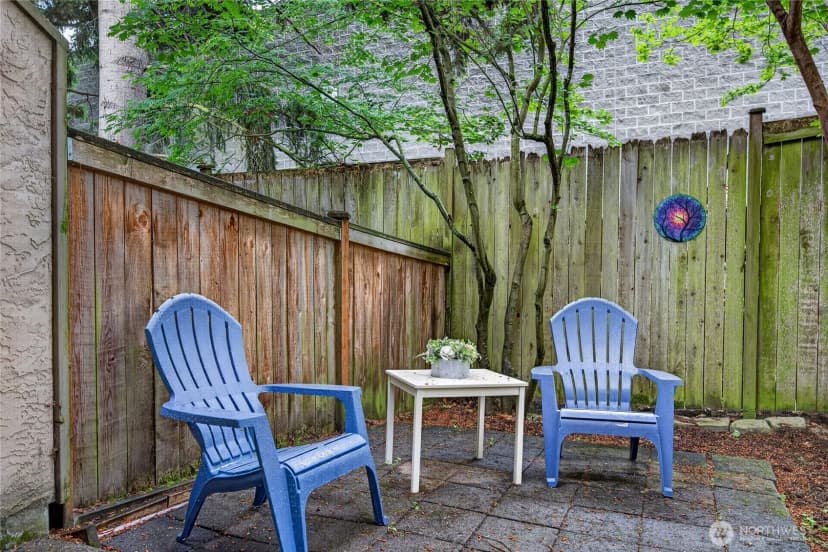 Property photo for 10037 Ne 138th Place #d2, Kirkland photo 24