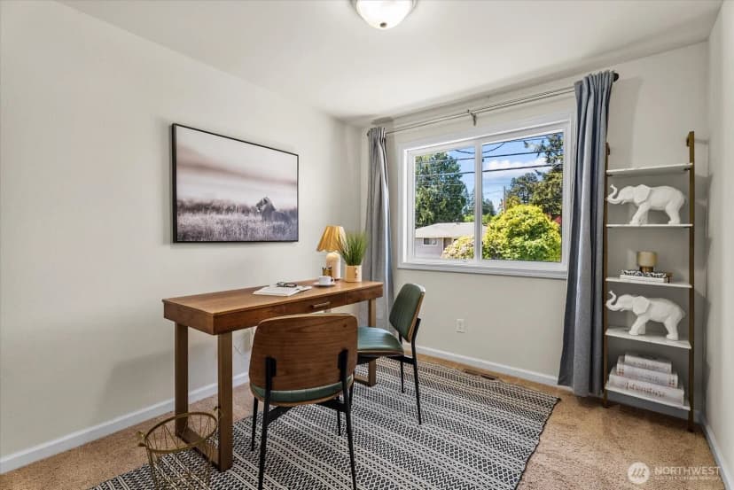 Property photo for 18711 64th Avenue W, Lynnwood photo 16