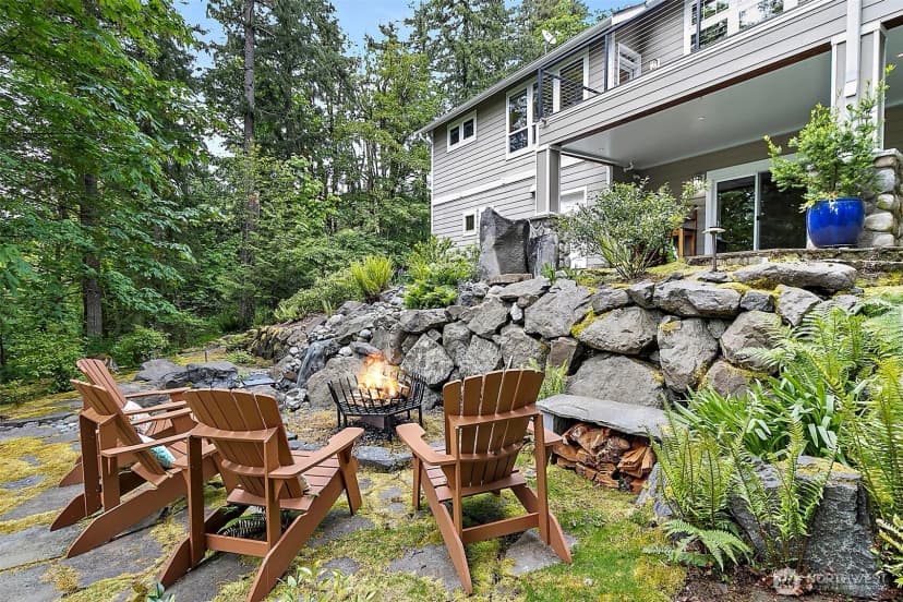 Property photo for 6407 282nd Avenue Se, Issaquah photo 4