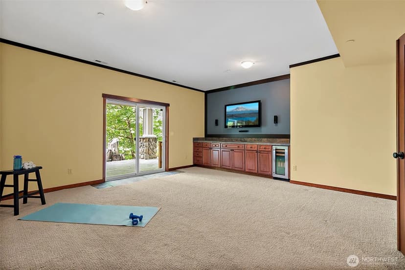 Property photo for 6407 282nd Avenue Se, Issaquah photo 29