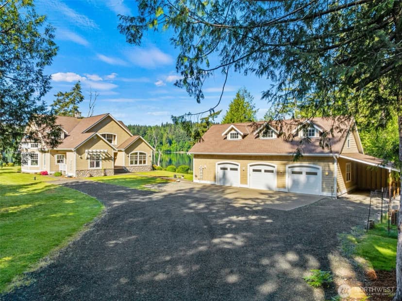 Property photo for 1800 E South Island Drive, Shelton photo 32
