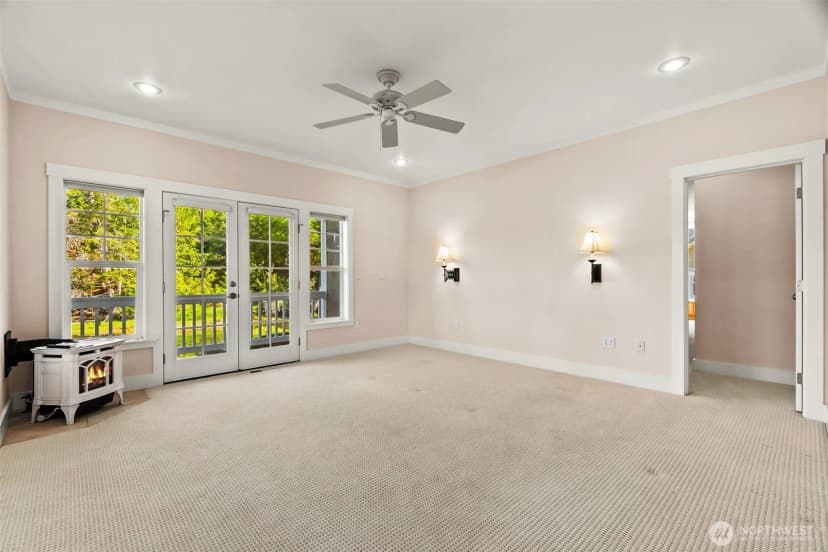 Property photo for 1800 E South Island Drive, Shelton photo 19