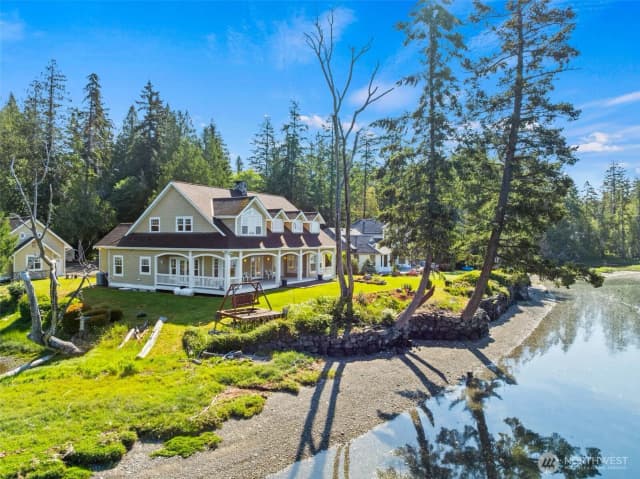 Property photo for 1800 E South Island Drive, Shelton photo 2