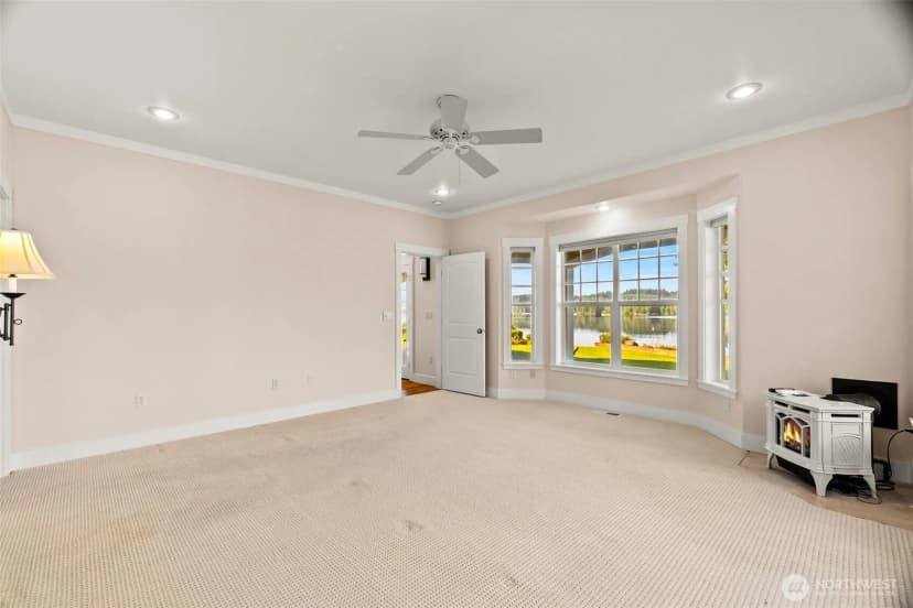 Property photo for 1800 E South Island Drive, Shelton photo 18