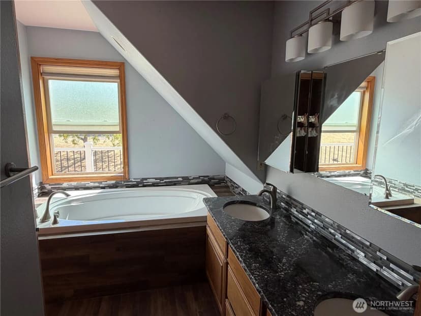 Property photo for 903 E Norman Road, Yakima photo 14