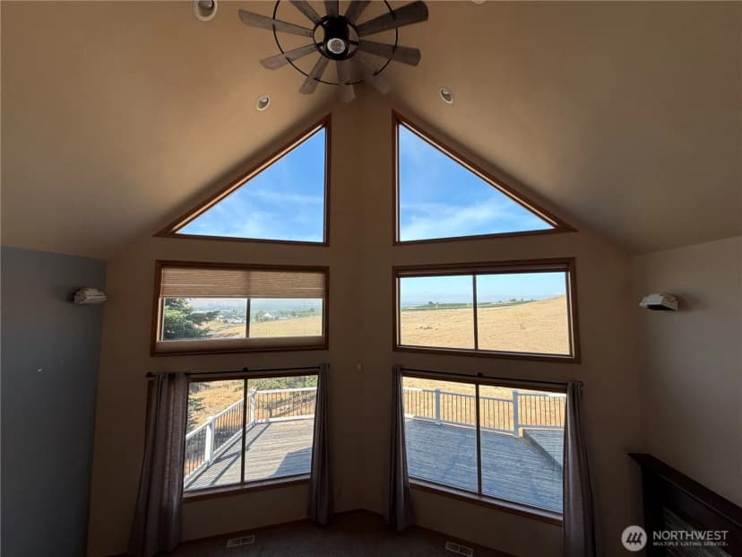 Property photo for 903 E Norman Road, Yakima photo 3