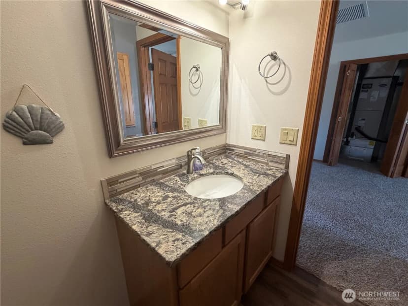 Property photo for 903 E Norman Road, Yakima photo 24