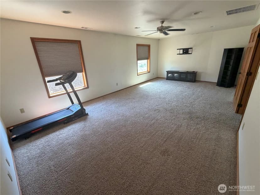 Property photo for 903 E Norman Road, Yakima photo 23